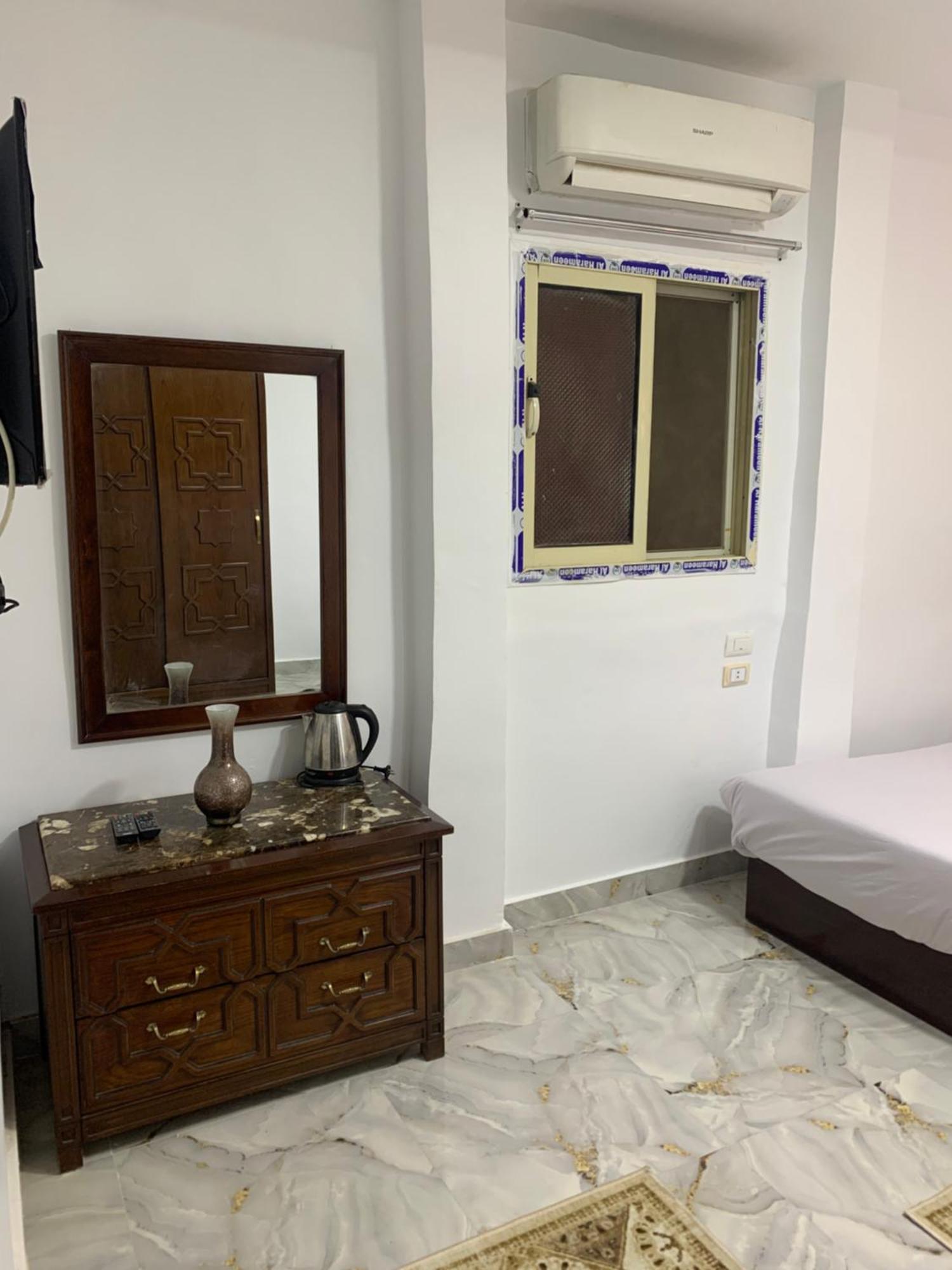Abo Stait - Pyramid View Homestay Kafret el-Gabal Eksteriør bilde